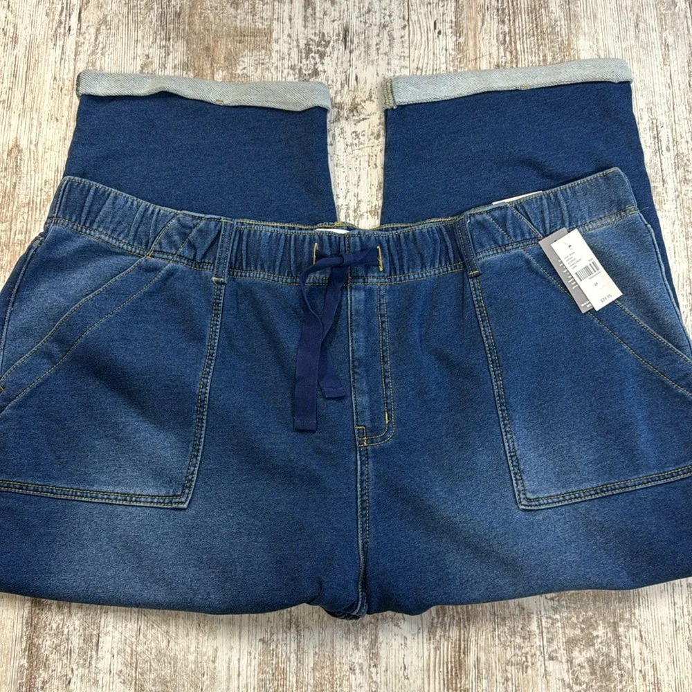 Lane Bryant NWT Blue Pull-On Fit Knit Boyfriend Capri Pants - Picture 7 of 13